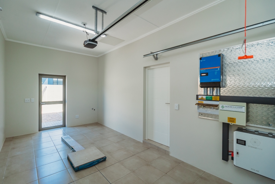 3 Bedroom Property for Sale in Kraaibosch Western Cape